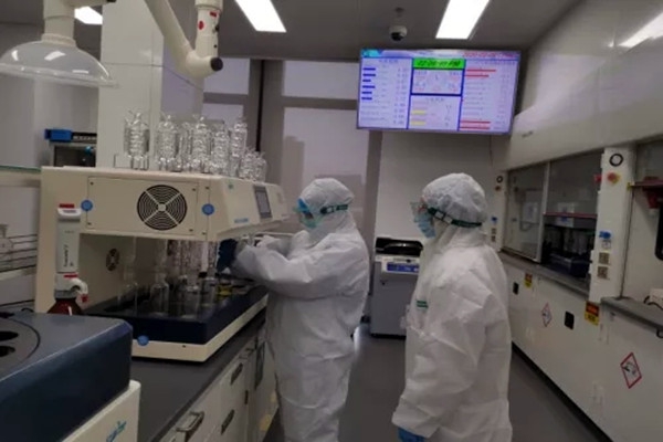 胡冠九勞模先進(jìn)創(chuàng)新工作室勞模精神光耀萬(wàn)丈！