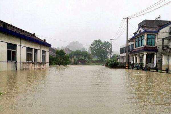 汛情無情，人間有愛，環(huán)境監(jiān)測(cè)絕不后退！