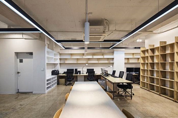 加強室內(nèi)環(huán)境監(jiān)測人員的監(jiān)測能力！