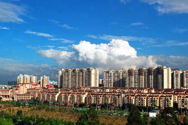 空氣質(zhì)量實(shí)時(shí)監(jiān)測(cè)的布點(diǎn)要考慮三大因素！