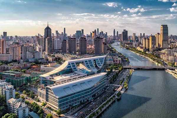 環(huán)境監(jiān)測行業(yè)缺少統(tǒng)一技術(shù)規(guī)范是個(gè)難題！