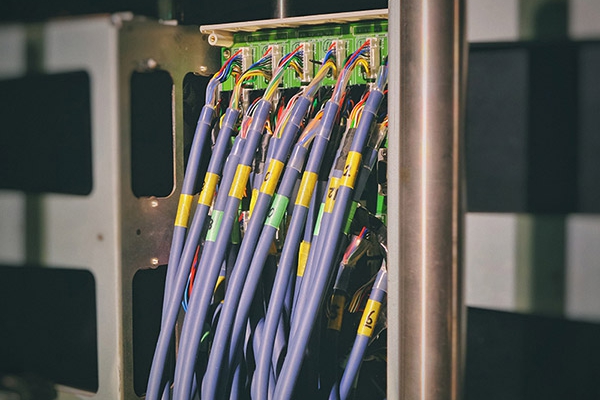 機(jī)房動(dòng)力環(huán)境監(jiān)控系統(tǒng)為機(jī)房安全保駕護(hù)航！